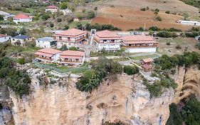 Guest House Bracaj
